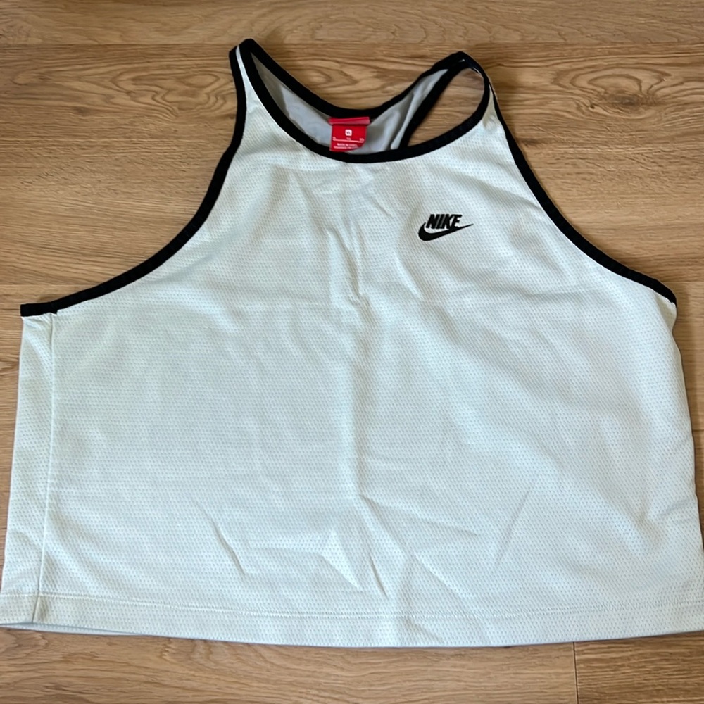 Nike Women’s Racerback Tank Top